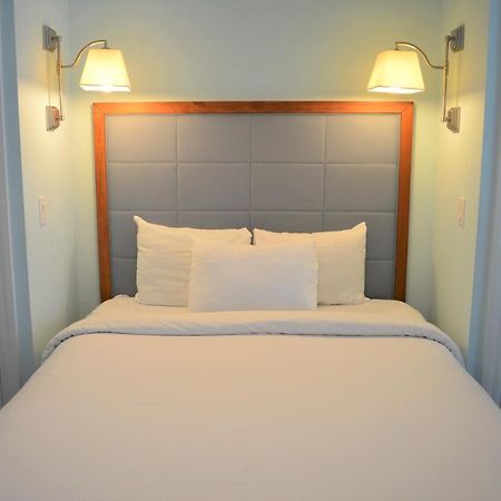 Harborside Suites At Little Harbor Ruskin Esterno foto