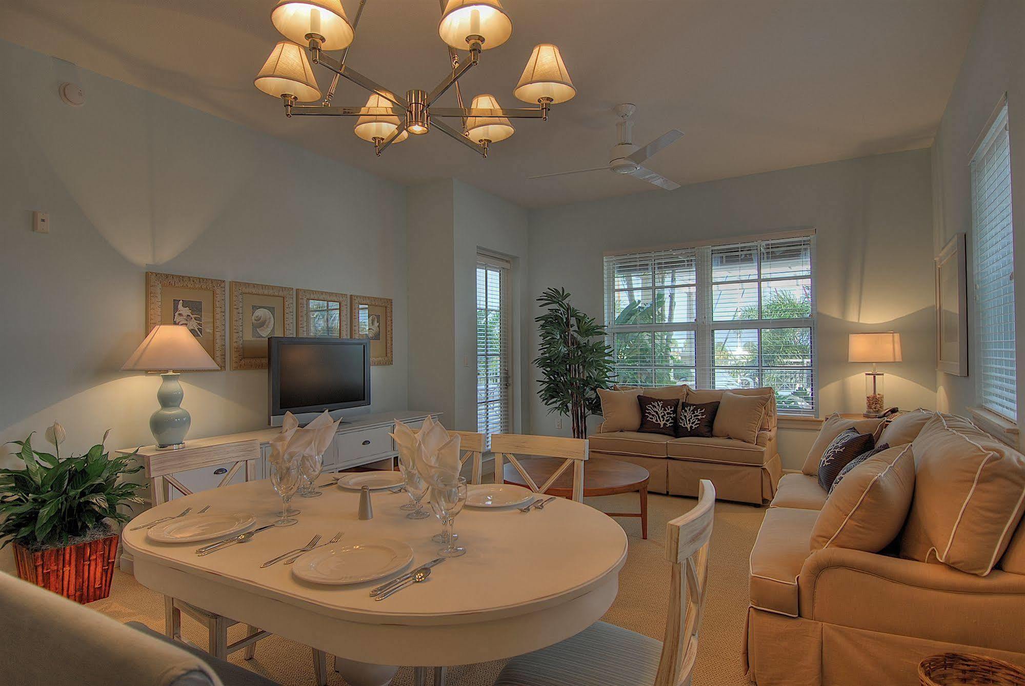 Harborside Suites At Little Harbor Ruskin Esterno foto